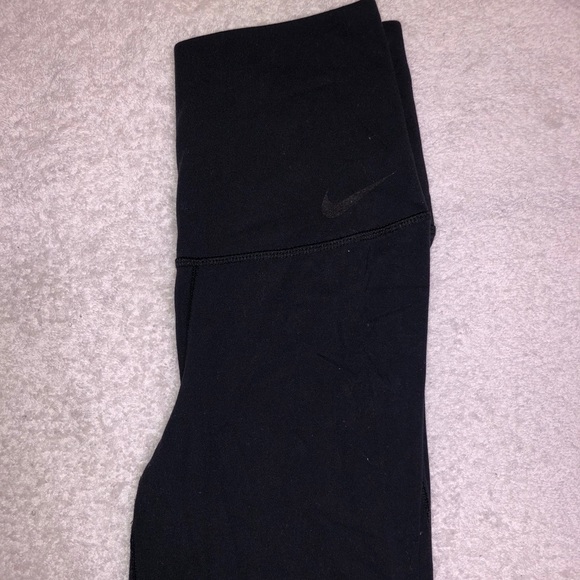 Nike Leggings - Picture 2 of 13
